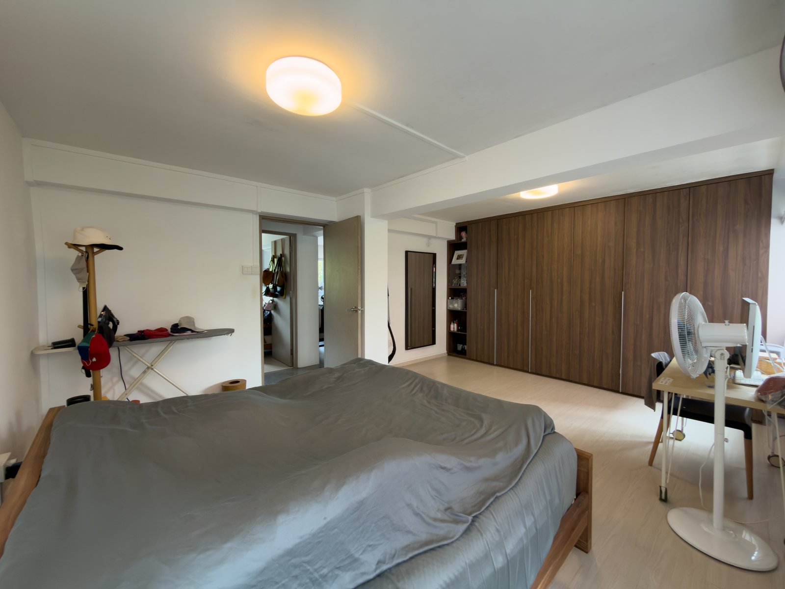 8 Holland Avenue 4RM Queenstown District 3 — 3 bedroom HDB photo 4