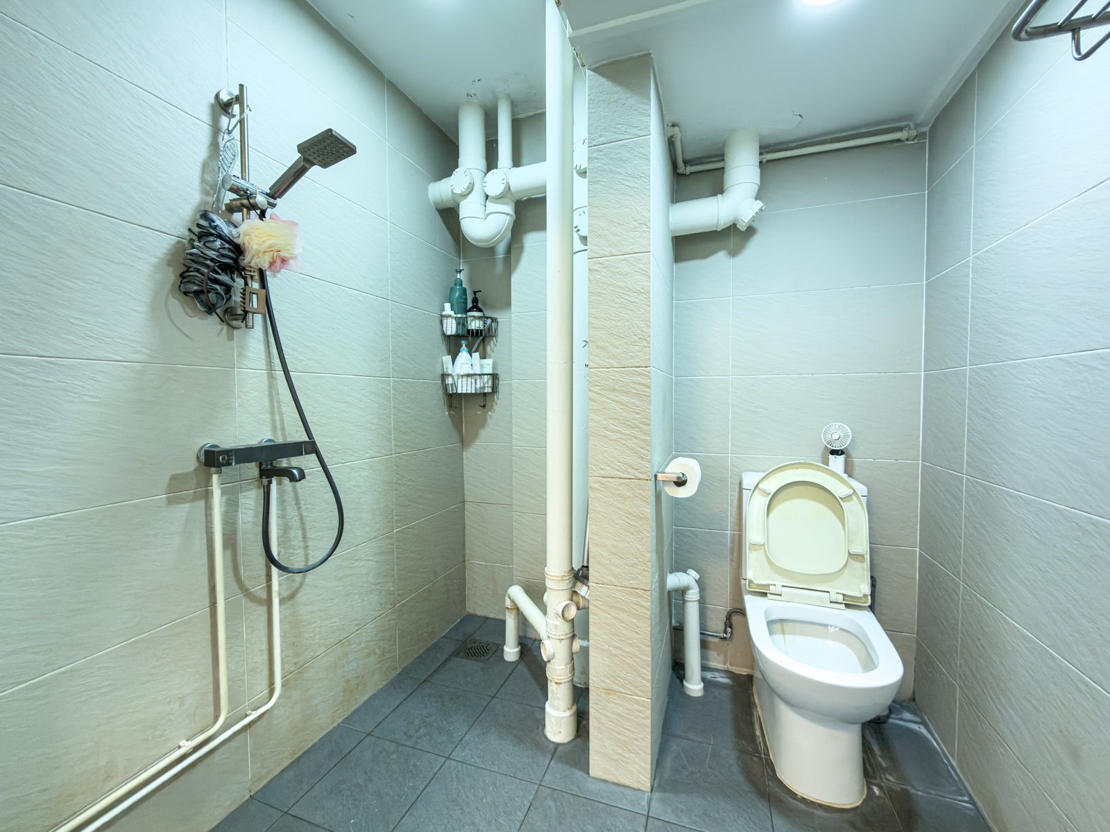 8 Holland Avenue 4RM Queenstown District 3 — 3 bedroom HDB photo 8