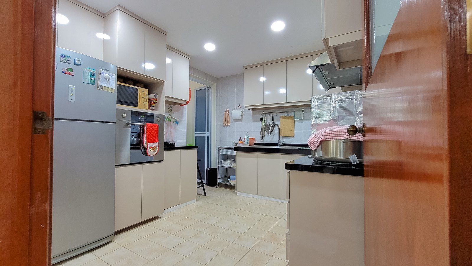 Eastwood Centre 3BR Bedok, Upper East Coast, Bayshore District 16 — 3 bedroom Apartment photo 3